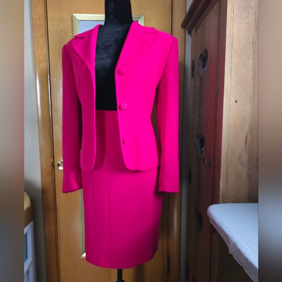 Focus 2000 by Charles Glueck dress suit - Picture 2 of 8